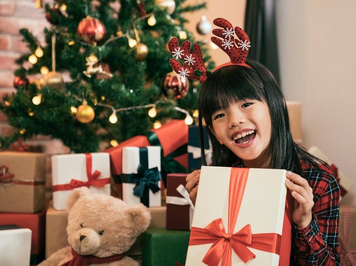 Tema Natal Dan Tahun Baru